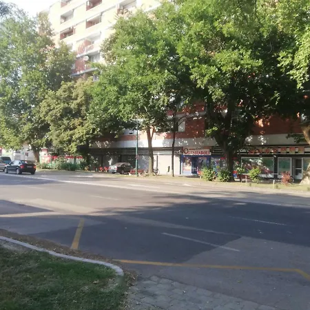 Kis Becsi Apartman