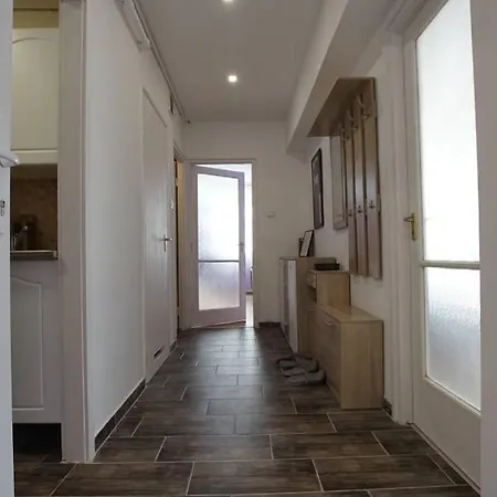 Apartman Kis Bécsi Apartman